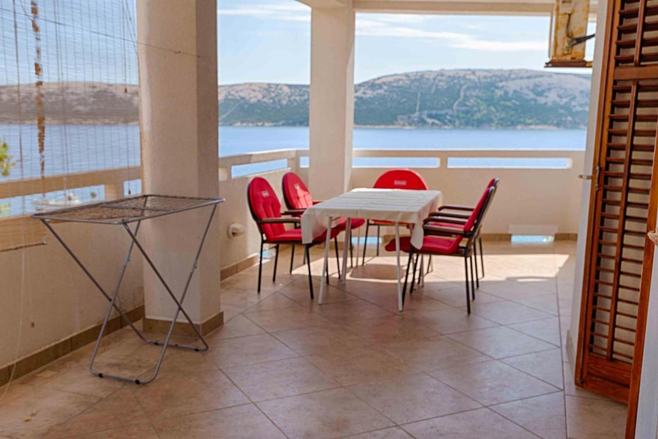 Ariela At The Beach Apartment Stara Novalja Exterior photo